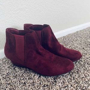 Marrabella woman’s booties